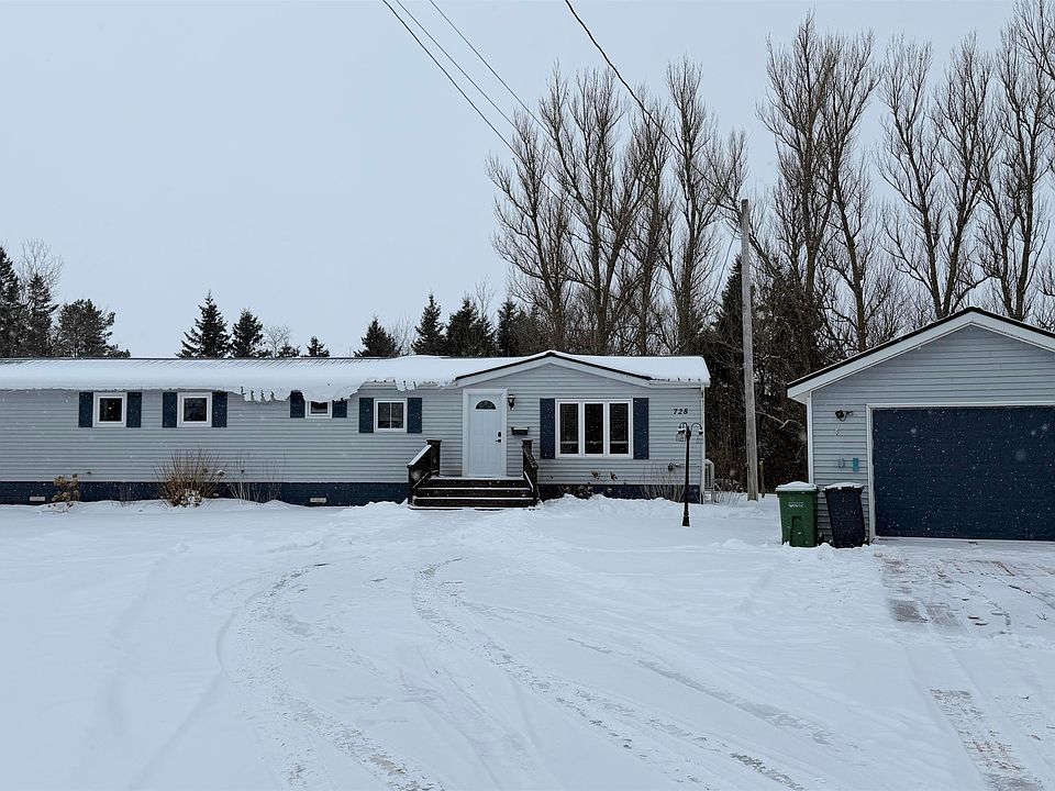 1st image of 728 Nightingale Cres