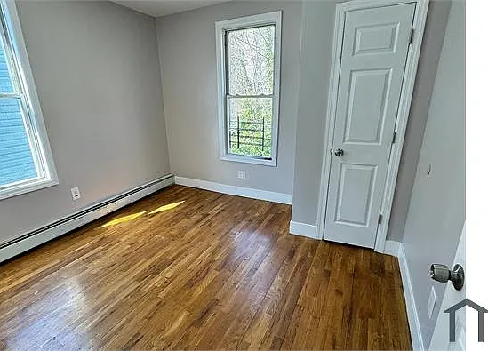 2707 Decatur Ave #3 — Photo 8
