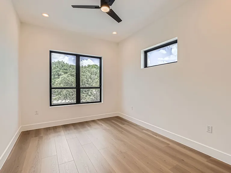 10899 S Hausman Rd #201 — Photo 14
