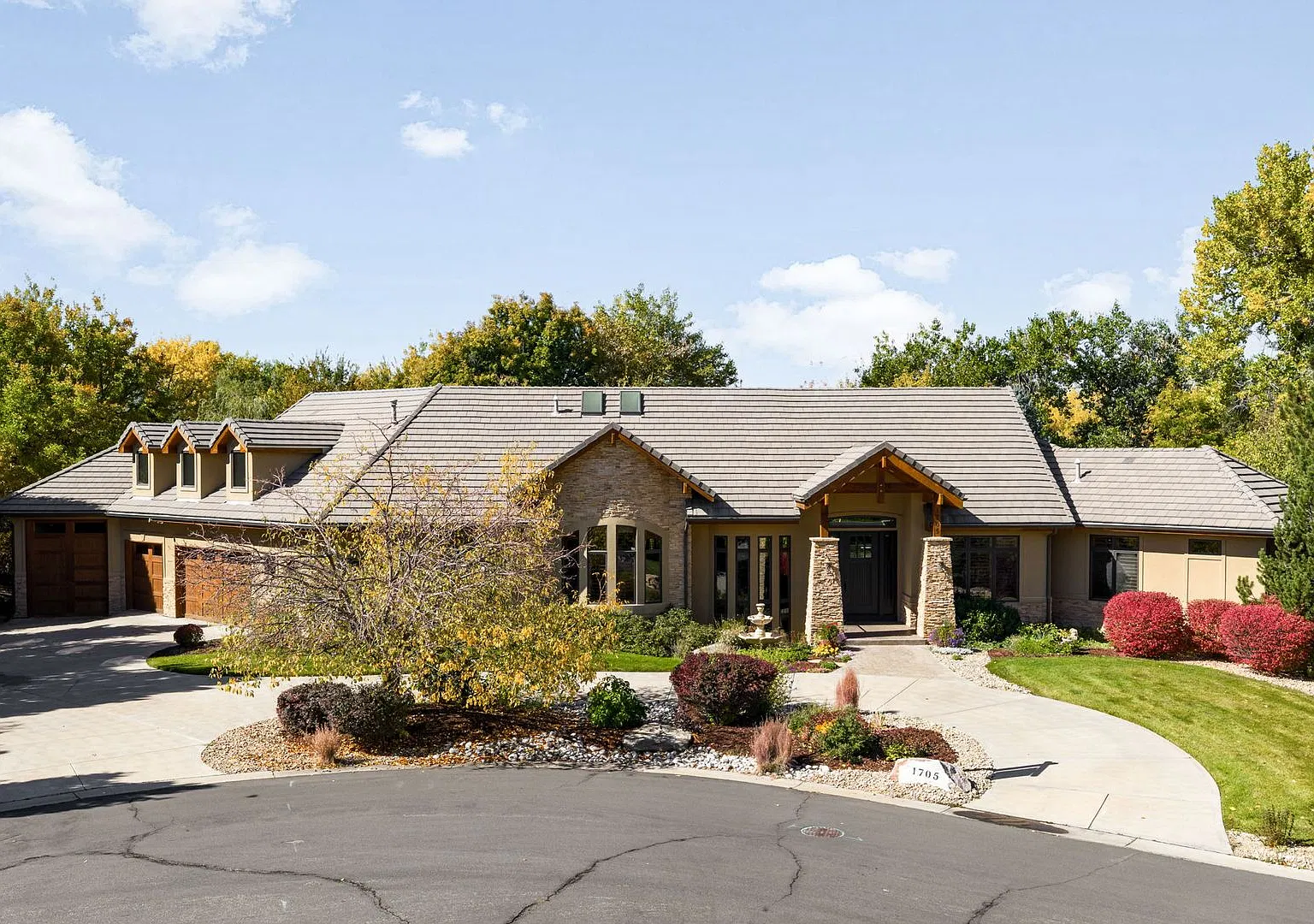 5BD, 8BA Littleton Home with Office, Pool, and 4-Car Garage — Photo 1