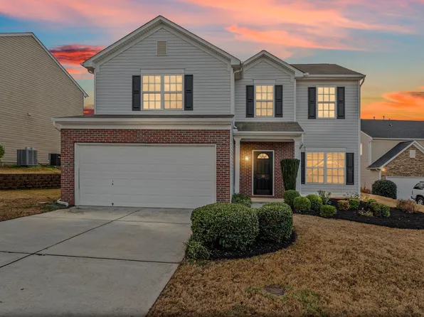 29 Golden Acre Ct, Simpsonville, SC 29681