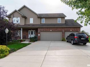 519 S Kelly Ct, Dunlap, IL 61525