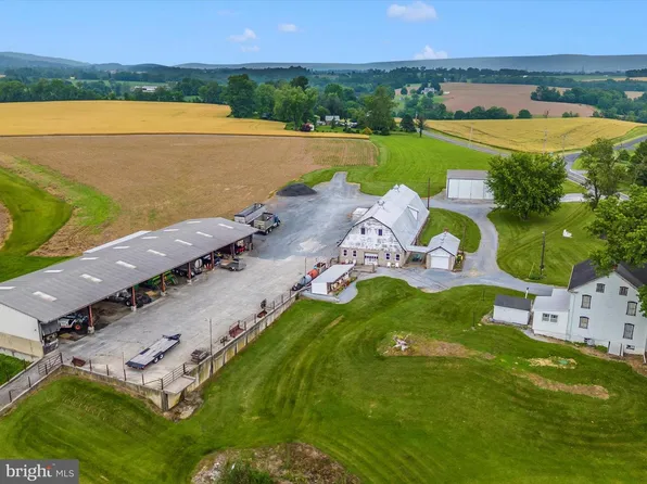 6208 Picnic Woods Rd, Jefferson, MD 21755