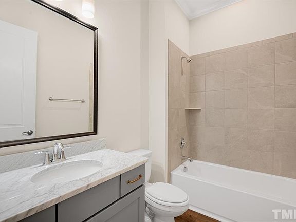 5th image of 1127 Laurelwood Dr