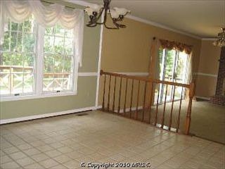 4th image of 8110 Equestrian Dr