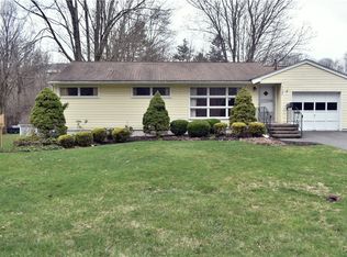 1147 Glenwood Ave, Syracuse, NY 13207