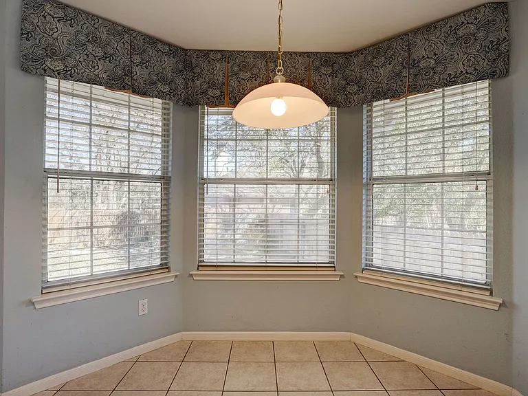 9137 Fainwood Ln — Photo 20
