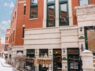 422 W Armitage Ave #C-122, Chicago, IL