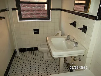 Sold by Manhattan Network Inc.