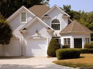 2455 Village On The Grn, Roswell, GA 30076