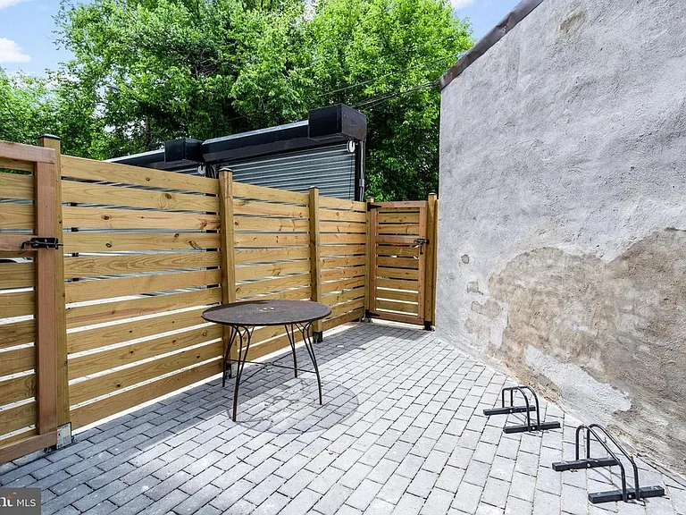 7700 Georgia Ave NW #202 — Photo 18