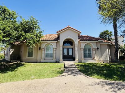 102 Cardinal Ln, Laredo, TX, 78045