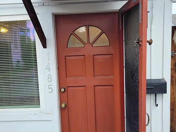 2nd image of 1485 Market St