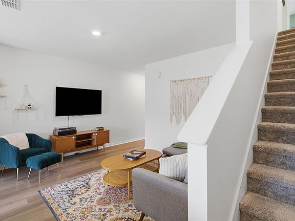 4th image of 1573 MIRABELLA CIRCLE