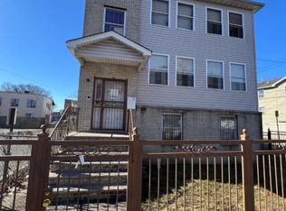 219-221 Clinton Pl, Newark City, NJ 07112