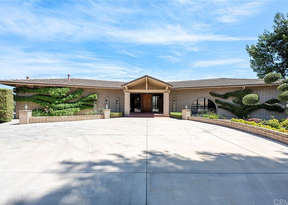 9751 Brier Ln, Santa Ana, CA 92705 Zillow