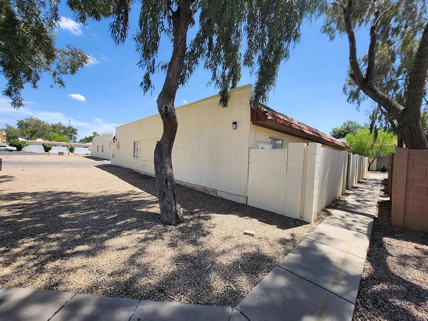 2725 E Tierra Buena — Photo 1