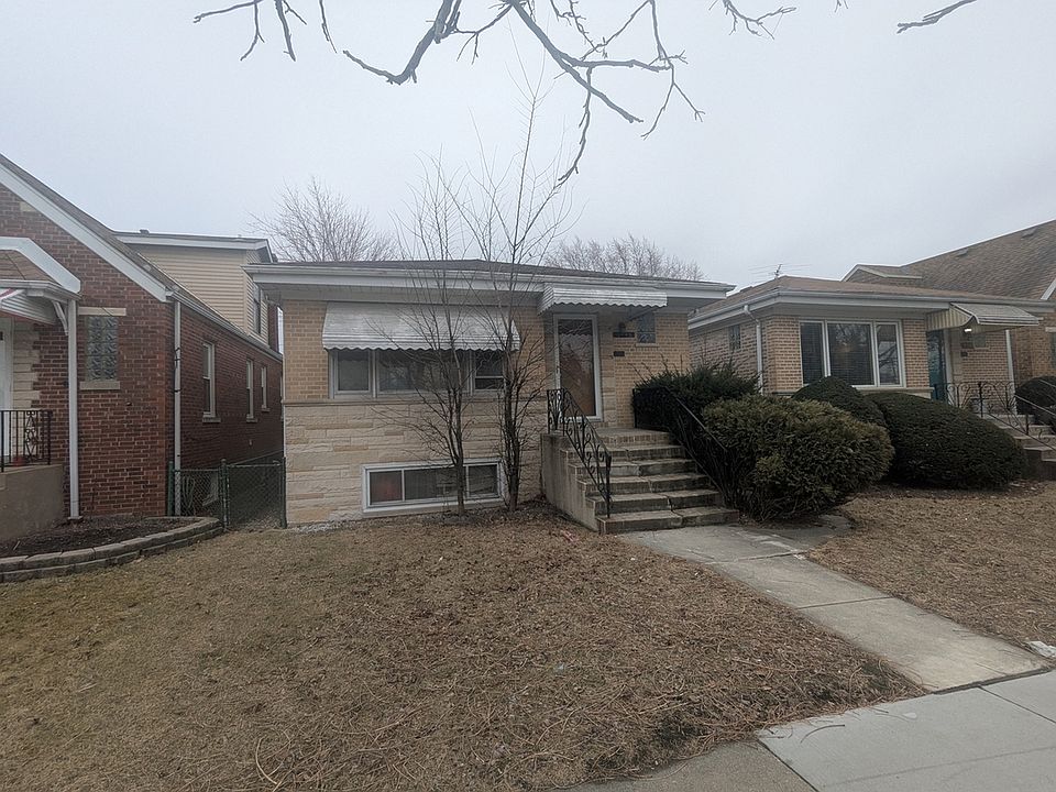 1st image of 4449 N Narragansett Ave