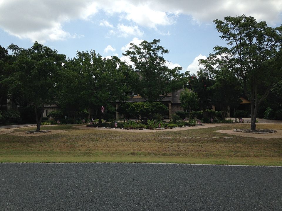 1st image of 7001 Midwood Pkwy