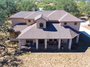 13115 N State Highway 16, Poteet, TX 78065