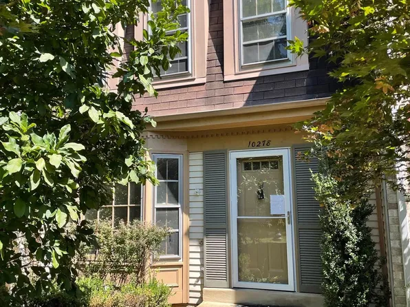 10278 Colony Park Dr, Fairfax, VA 22032