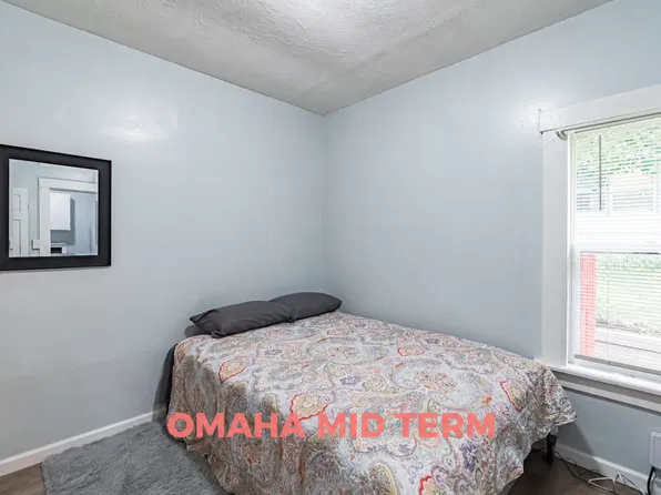 2504 Hickory St #1, Omaha, NE 68105
