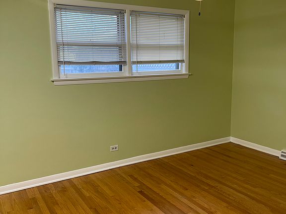 4th image of 634 Lawler Ave