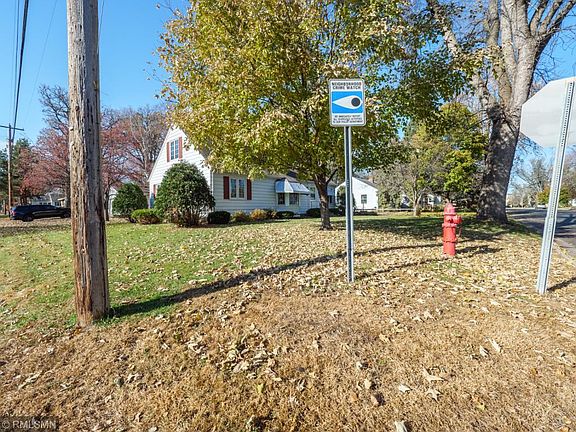 3rd image of 6344 Wentworth Ave