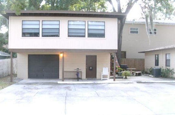 4th image of 2321 Amherst Ave