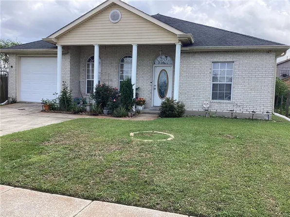 5311 Toulon St, New Orleans, LA 70129