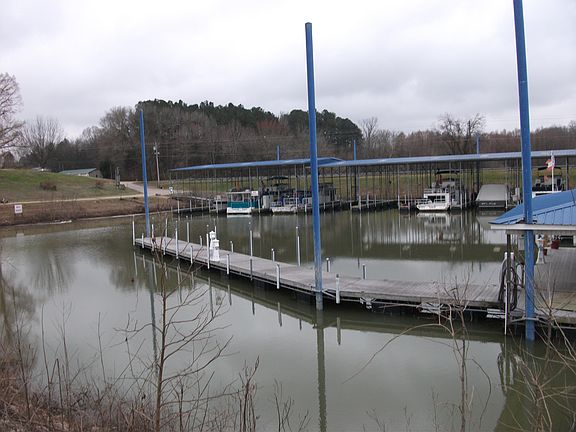 4th image of 111 Harbor Dr