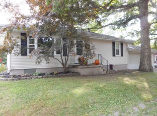 1933 Indiana Ct, Decatur, IL 62521