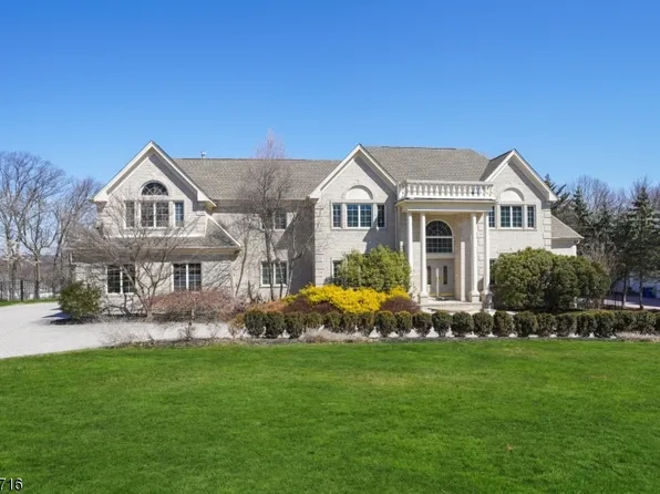 5 Lexington Dr, Warren Twp., NJ 07059