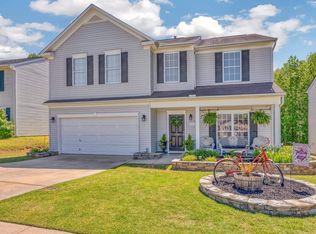 236 Garfield Ln, Simpsonville, SC 29681