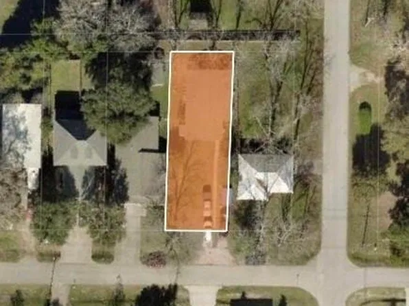 418 Texas St, Tomball, TX 77375