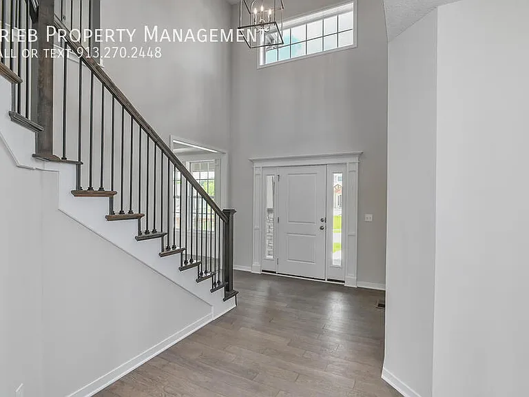 2677 W Dartmouth St — Photo 6