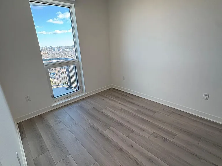1185 Dupont St #2506 — Photo 6
