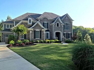 704 Founders Ct E, Alpharetta, GA 30004
