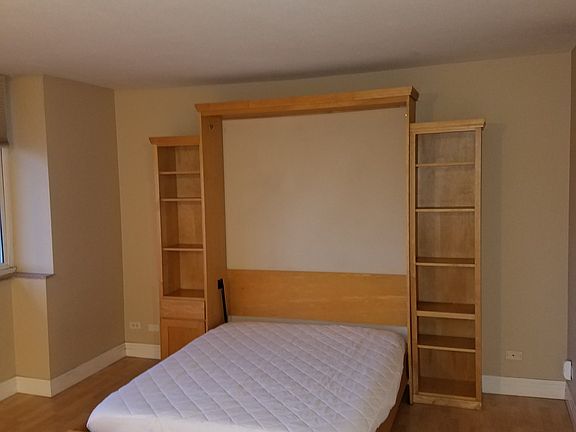 4th image of 1196 N Grant St APT 609