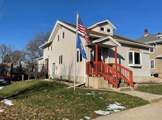 809 22nd Ave, Monroe, WI 53566