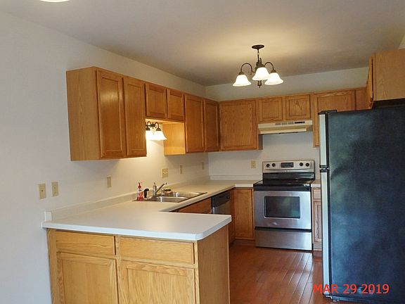 4th image of N113W16218 Sylvan Cir Unit A