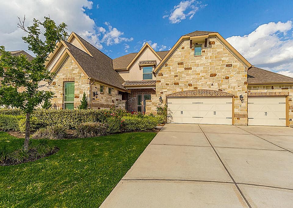 2nd image of 20102 Calliope Knolls Dr
