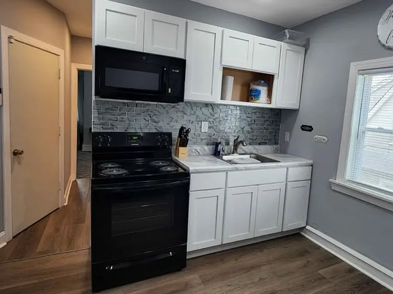 924 Church Ln #4 — Photo 1