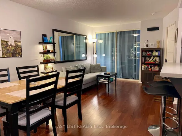 1055 Bay St Unit 1916, Toronto, ON M5S 3A3
