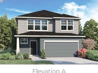 2431 Halter Dr, Woodburn, OR 97071