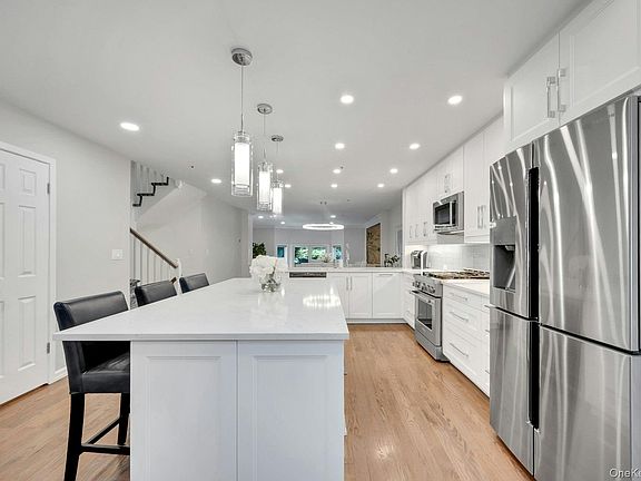 5th image of 229 Boulder Ridge Road