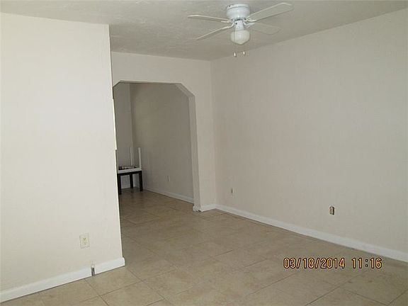 4th image of 2021 Plunkett St