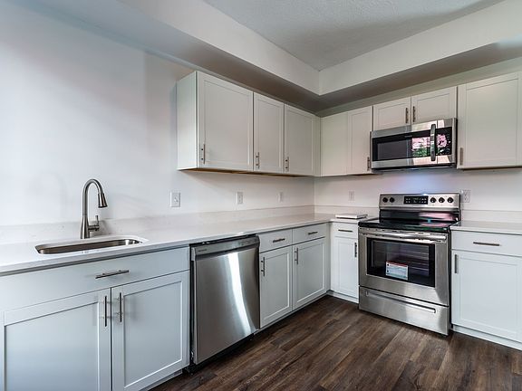 3rd image of 4415 Garwood Way #2