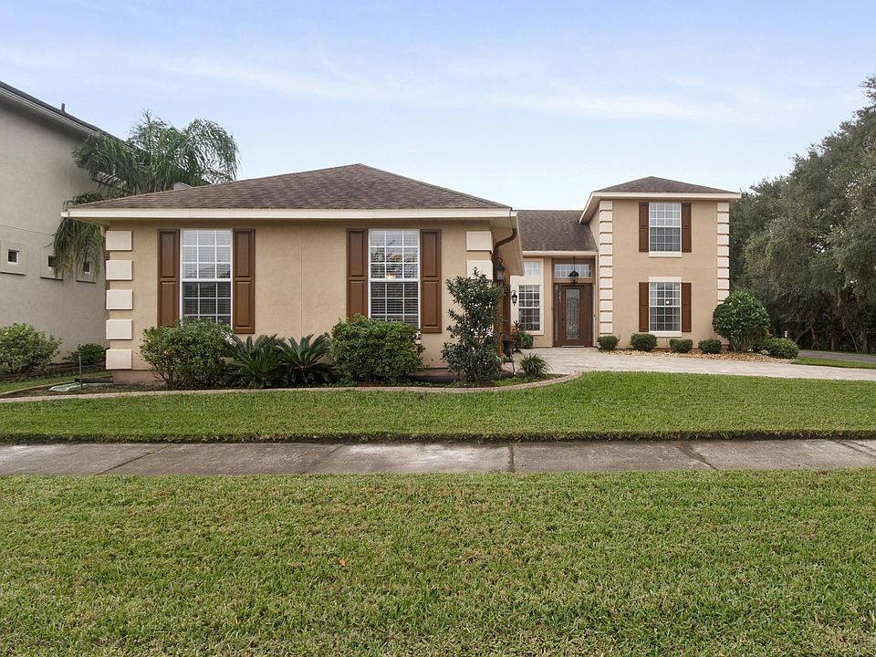 1st image of 3743 Bedford Dr