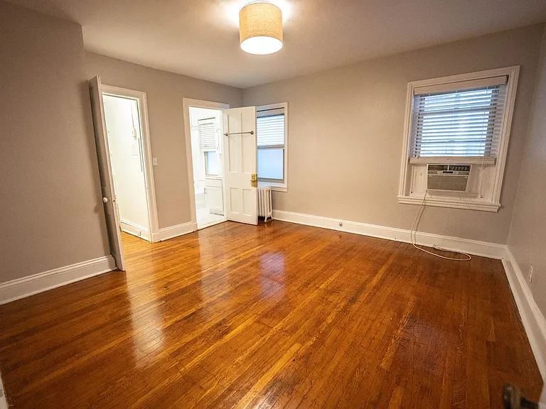 1809 Spruce St #3R — Photo 2